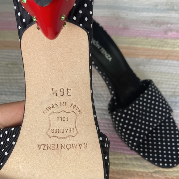 Ramon tenza strawberry heels made in Spain genuine leather sole - Picture 4 of 5